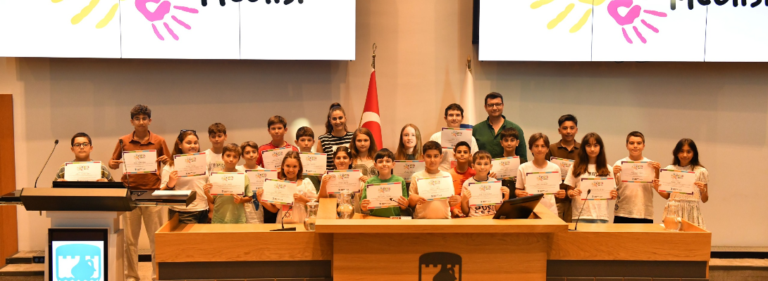 Çocuk Meclisi Dönemin Son Toplantısını Gerçekleştirdi