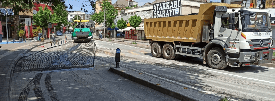 Üstyapı Yenileme Çalışmaları Devam Ediyor