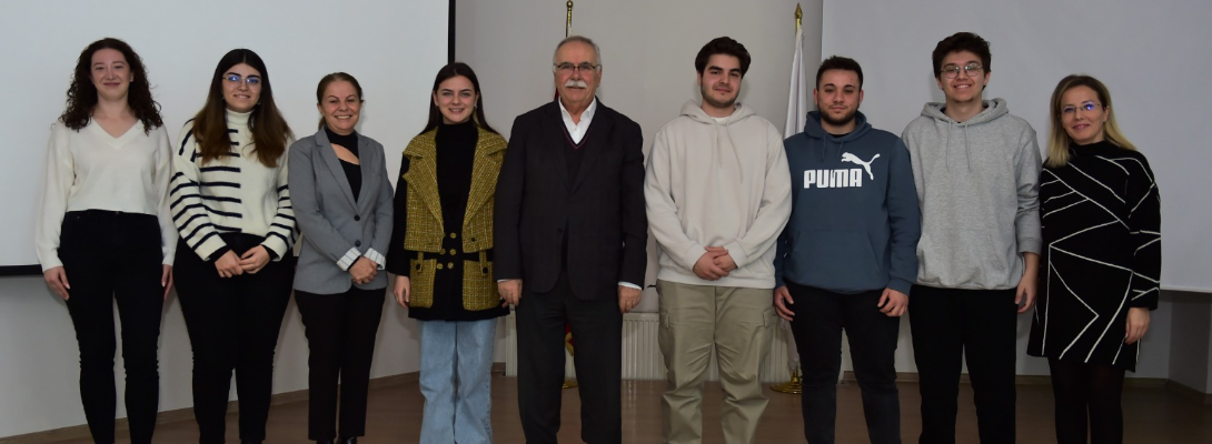 Başkan Gökhan, B40 Genç Şehir Temsilcileri Zirvesine Katılan Gençlerle Buluştu