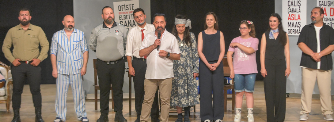 “İş Ağrısı” Seyirciyle Buluştu