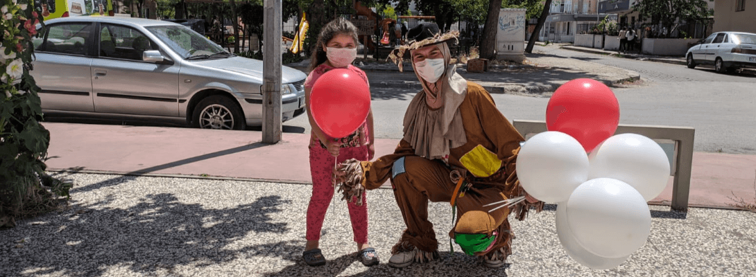 Çanakkale Belediyesinden Çocuklara Balon Hediyesi…