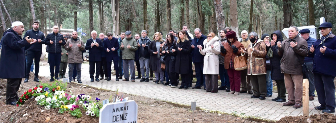 Av. Deniz Karaduman Mezarı Başında Anıldı