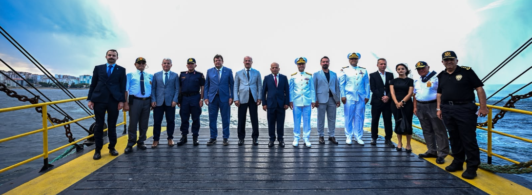 Denizcilik ve Kabotaj Bayramı Törenlerle Kutlandı
