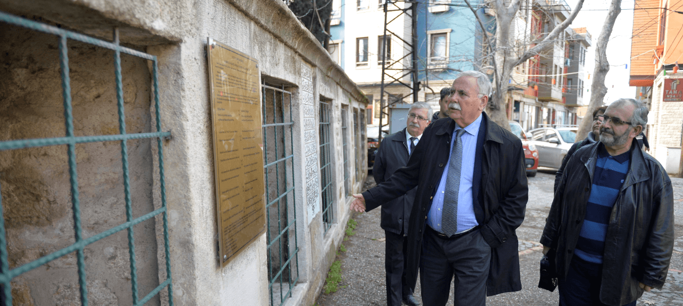 Başkan Gökhan Fatih Camii Çevresinde İncelemelerde Bulundu…