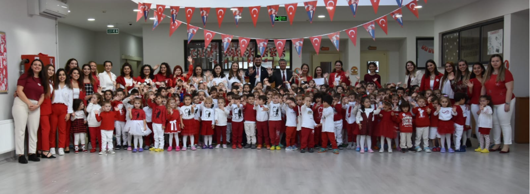 Atam Kreş'in Minik Öğrencileri Cumhuriyet Bayramı'nı Kutladı