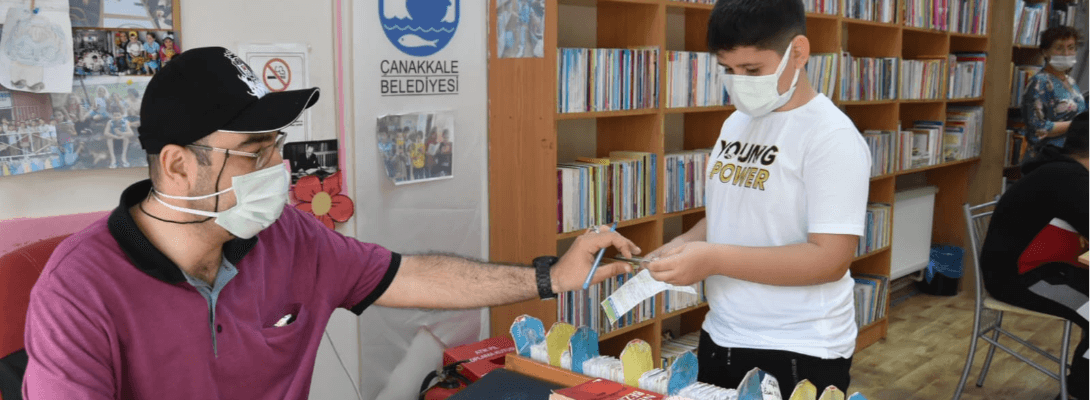 Turgut Reis Ortaokulu Öğrencilerinden Kütüphaneye Ziyaret