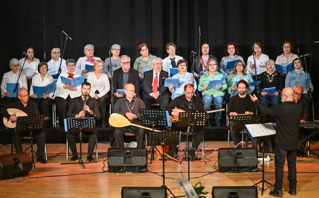 Çanakkale Belediyesi Altın Yıllar Yaşam Merkezi Demli Sesler Korosu