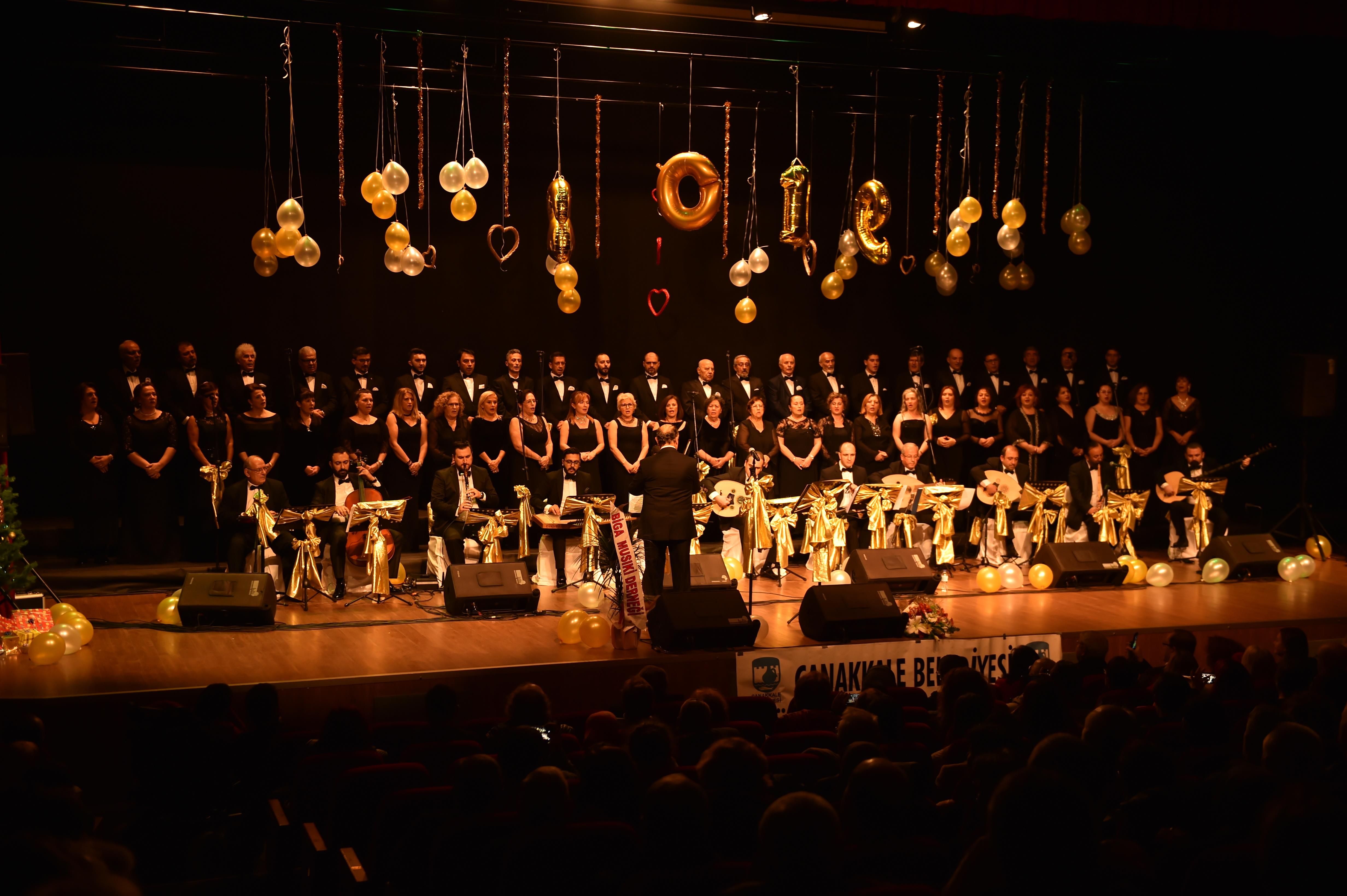 Çanakkale Belediyesi Türk Sanat Müziği Korosu'ndan Yeni Yıla Merhaba Konseri