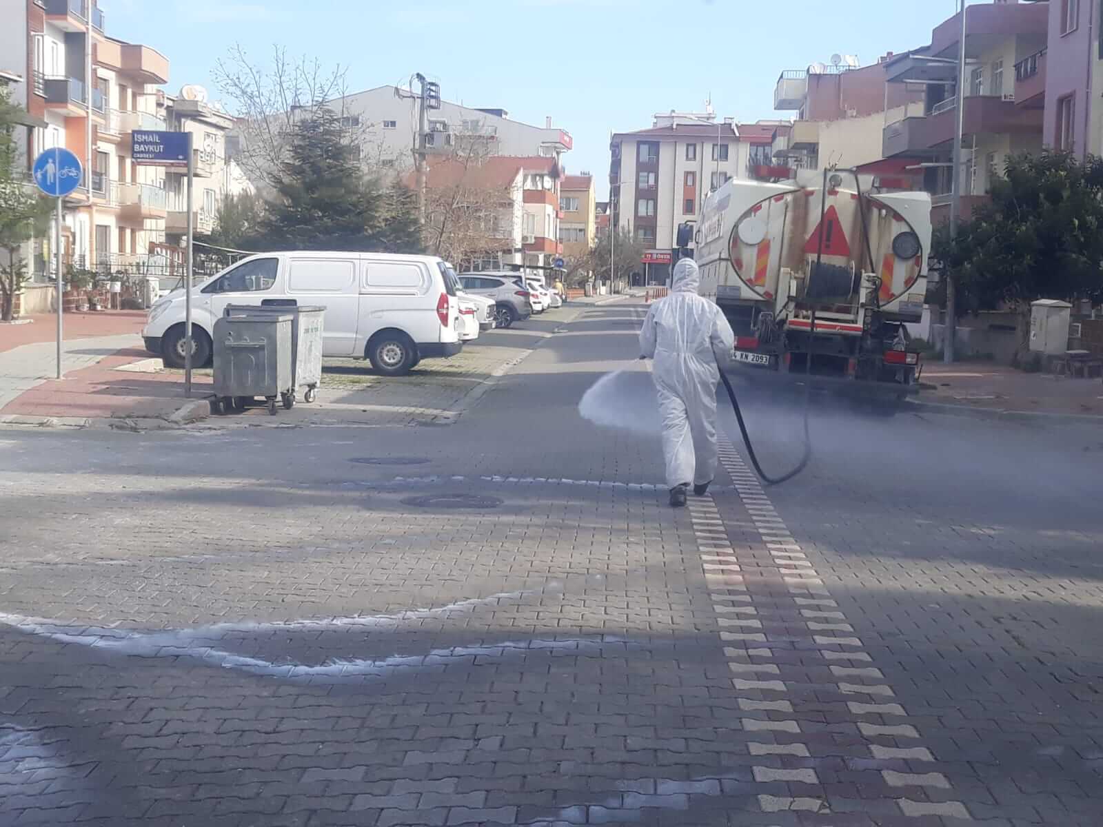 Kent Genelinde Dezenfeksiyon Çalışmaları Hız Kesmiyor