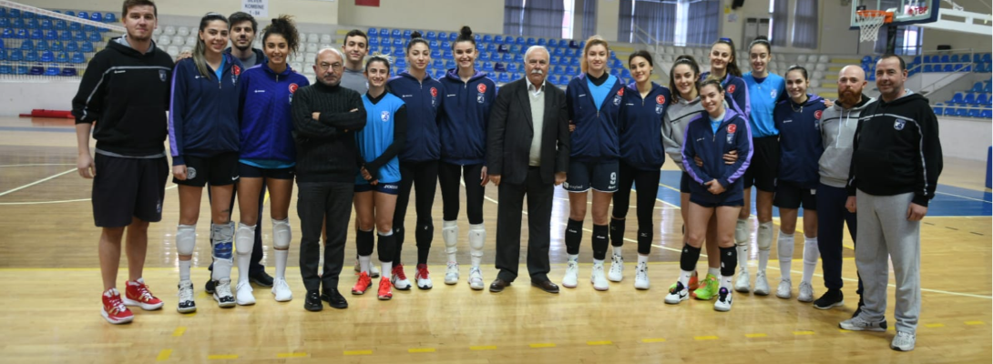 Başkan Gökhan'dan Belediyespor'a Destek Ziyareti