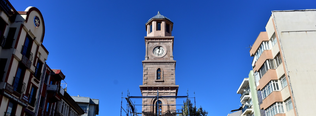 Saat Kulesi Restorasyon Çalışması Devam Ediyor