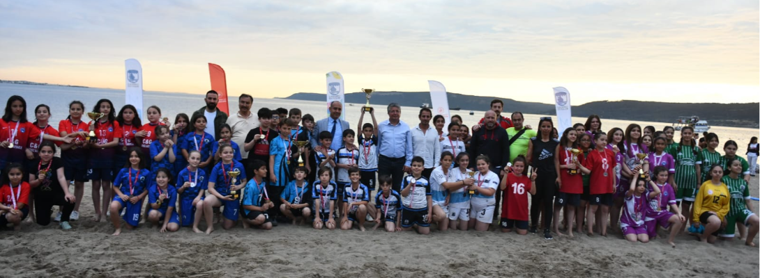 Truva Plaj Hentbolu Yaz Kupası Sona Erdi