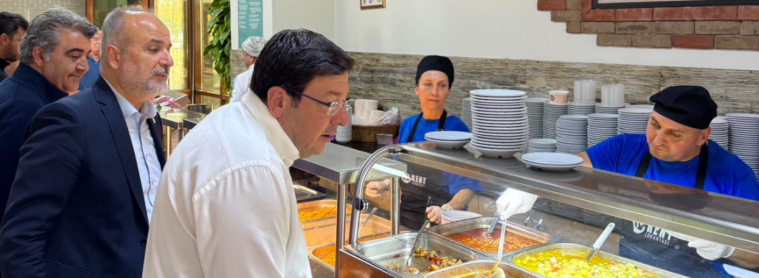 Kent Lokantası Hizmet Vermeye Devam Ediyor