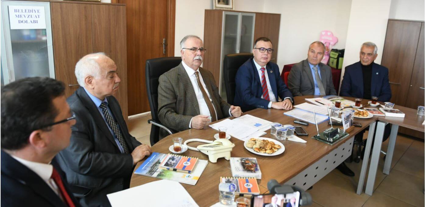 Başkan Gökhan ve Kepez Belediye Başkanı Arslan'dan İlçe Minibüslerine İlişkin Açıklama