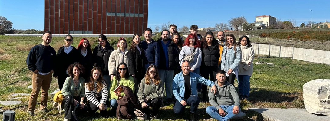 Seramik Mozaik Yüzey Kaplama Projesi'nin Katılımcı Öğrencileri Kent Gezisinde