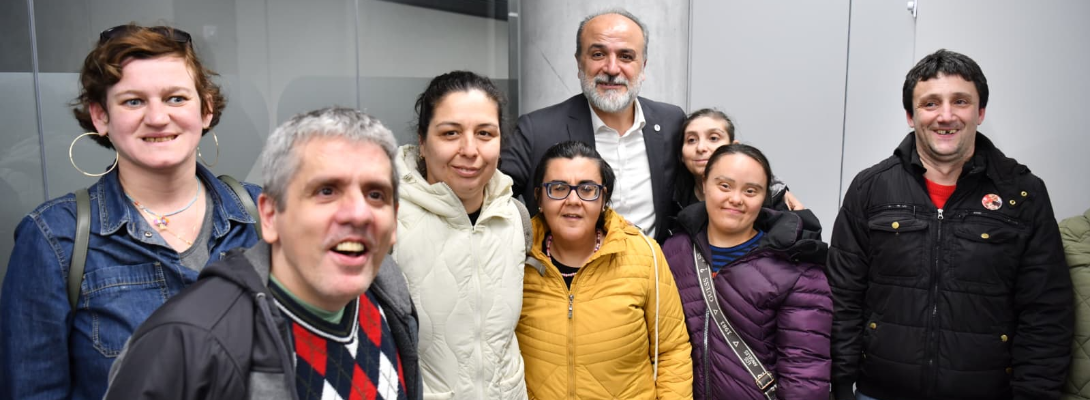 Zihinsel Engelliler Derneği ve Özel Çocuklar Spor Kulübü'nden Çanakkale Belediyesine Ziyaret