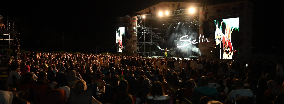 Kentte Festival Rüzgarı