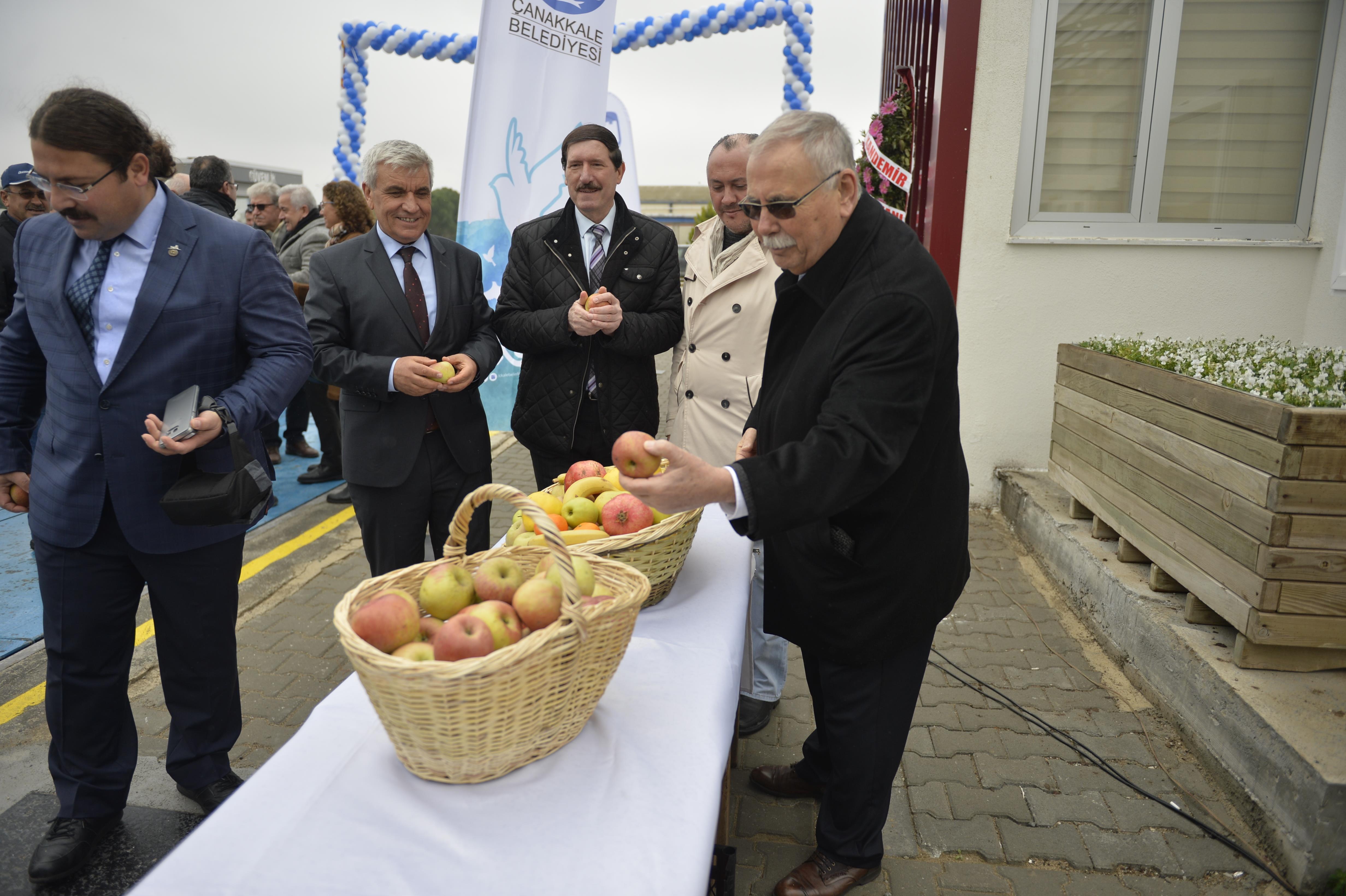 Çanakkale Belediyesi Yeni Yaş Sebze ve Meyve Hali Açıldı…
